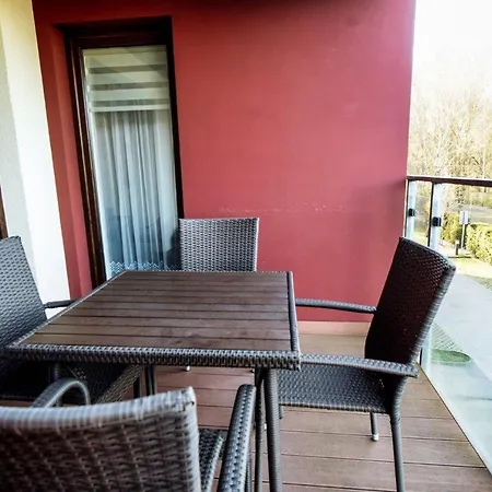 Apartament 109 Kolobrzeg Exterior photo