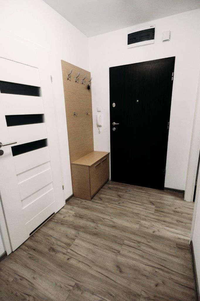 Apartment 109
